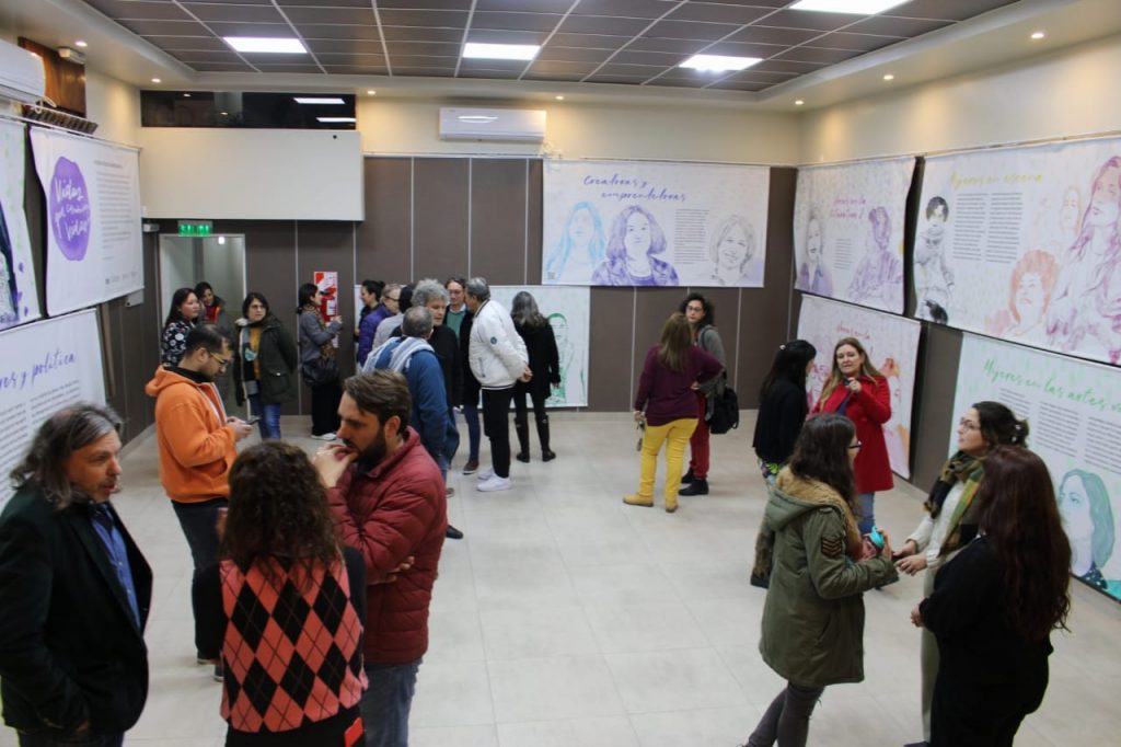 Se inauguró la muestra Vidas que cambian vidas: mujeres notables en Iberoamérica
